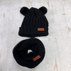 Gorro y cuello de bebé tejido por mayor CARILO