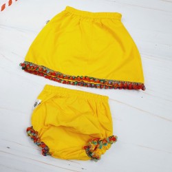 conjunto amarillo de bebe